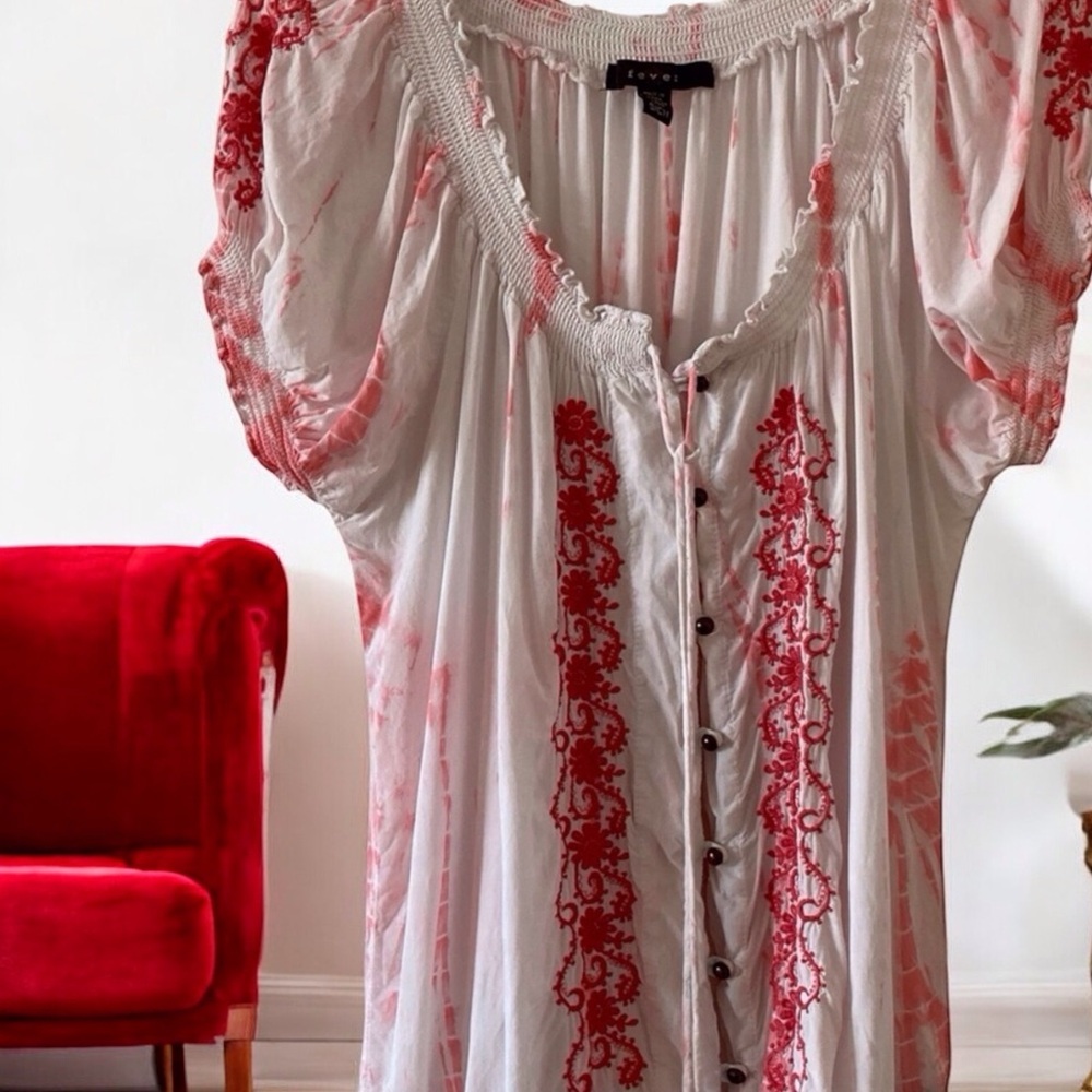Boho White flowy top with red embroidery puffy sleeves lightweight coquette girl - Picture 3 of 6